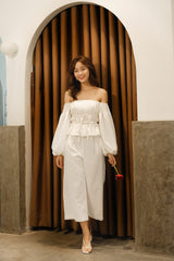 Silk Wide-Leg Cropped Pants with High Waist and Flowing Tailored Silhouette