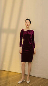 Velvet bodycon knee-length dress with draped neckline and long sleeves for elegant evening style
