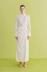 High-Waisted Satin Skirt with Draped Side Detail and Front Slit for Evening Wear