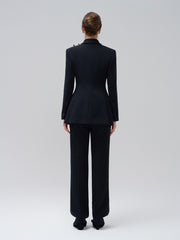 Tailored Notched Blazer in Wool Blend with Sculpted Waist and Single-Breasted Closure