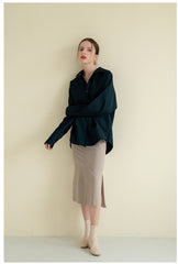 Relaxed-Fit Linen Button-Up Shirt with Drop Shoulder Design