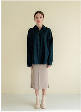 Relaxed-Fit Linen Button-Up Shirt with Drop Shoulder Design