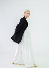 Robe longue en lin à bretelles spaghetti et silhouette fluide