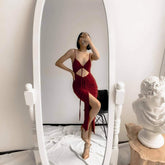 棉质紧身连衣裙,腰部镂空,褶饰细节,可调节前系带