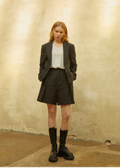 Tailored Linen Blazer with Notched Lapel