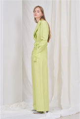 Tailored Linen Blazer with Structured Cuffs and Classic Button Front