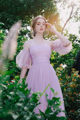 Robe longue en tulle à manches bouffantes et col Bardot Katrina