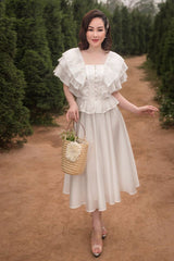 Organza Midi Dress with Tiered Ruffle Sleeves and Cinched Waist for a Romantic Garden Look