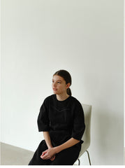 Structured Linen Midi Dress with Puff Sleeves and Tailored Seams