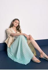 Pleated Chiffon Midi Skirt with Asymmetric Colorblock and Lightweight Sheer Texture