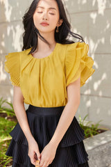 Tiered Organza Skirt with Pleated Ruffles and High Waist for Elegant Day-to-Night Styling