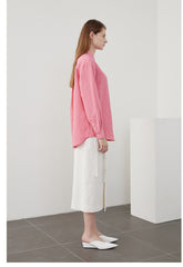 Chemise boutonnée en lin à col classique et manches longues