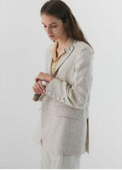 Tailored Linen Blazer with Notch Lapel and Front Flap Pockets for Women