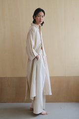 Linen Longline Jacket with Button-Back Detail and Relaxed Drop-Shoulder Silhouette