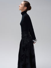 Fitted Knit Turtleneck Top With Long Sleeves and Minimalist Second-Skin Silhouette