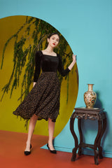 Velvet blouse with square neckline and ruched sleeves, fitted waist for tailored silhouette