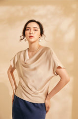 丝绸垂坠领上衣